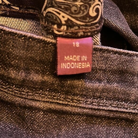 Gloria Vanderbilt Women's Black Boot Cut Jeans Size 18 – Classic Fit Denim - Picture 4 of 6